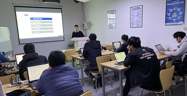 近期，上海分公司，河南办事处也陆续开展了代理商初级认证培训和考试
