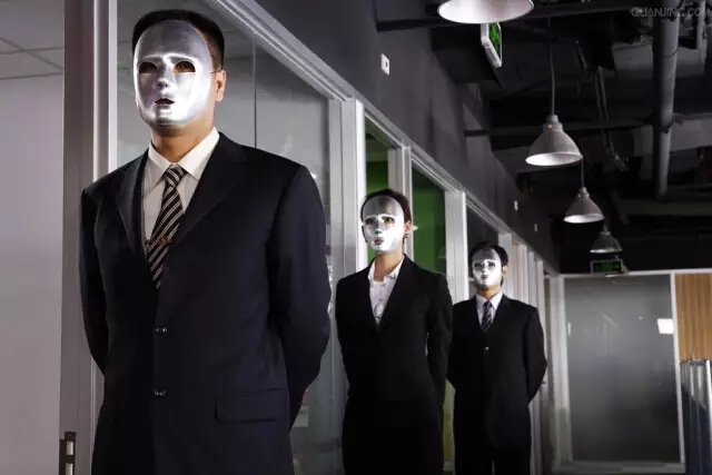 多事之秋，内鬼何时才能消停