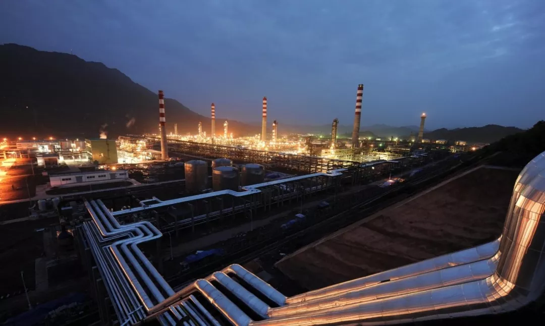 塔里木油田，一体化大型油气生产供应企业！